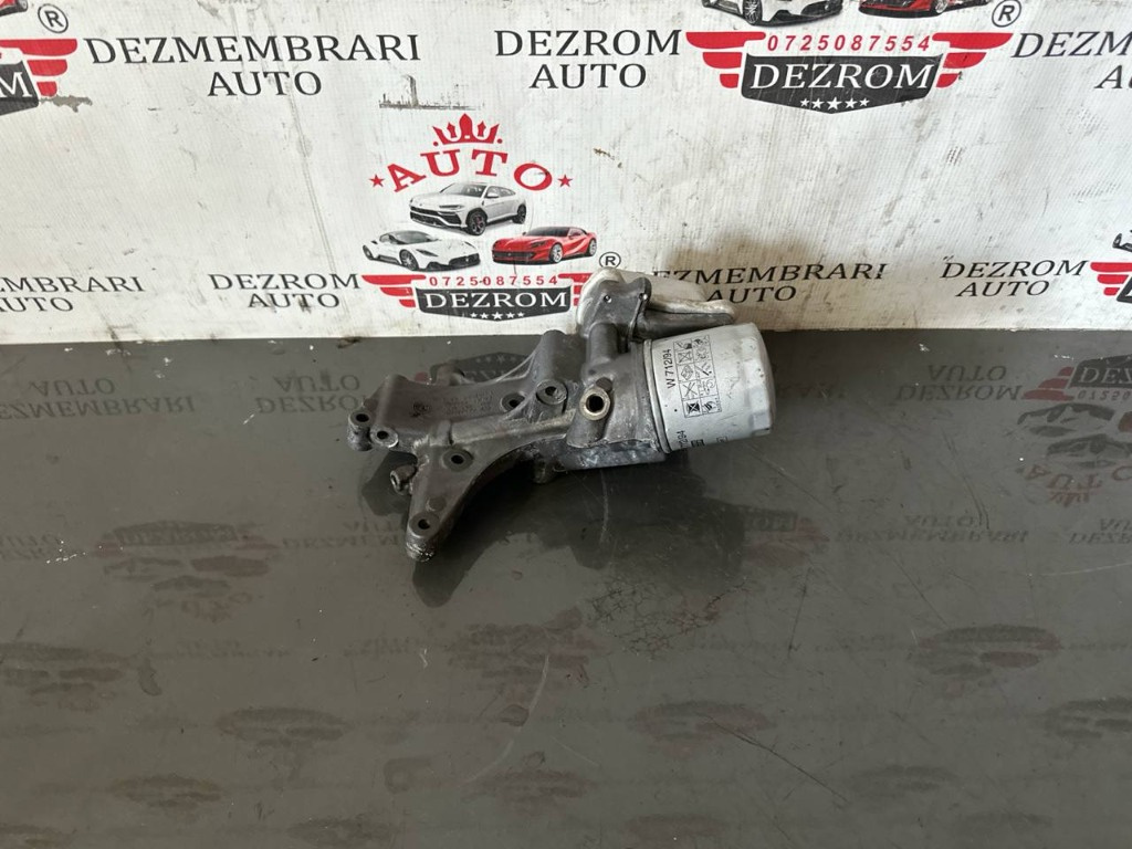 Suport filtru ulei 03F903143H Audi A3 Cabrio (8P7) 1.2 TFSI 105 cai CBZB
