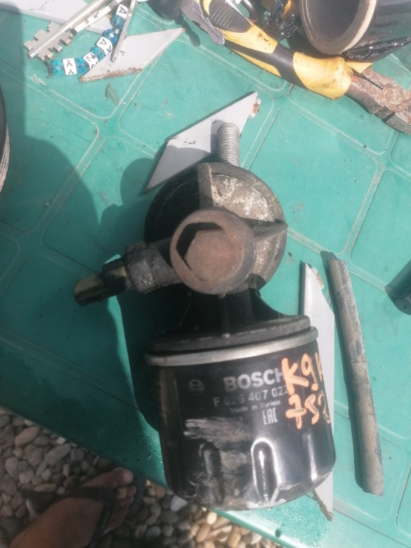 Suport filtru ulei motor Renault Nissan 1.5 dci k9k Megane 2 Scenic Grand Scenic Qashqai