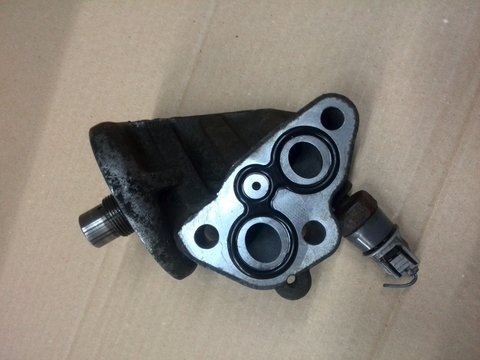 SUPORT FILTRU ULEI + SENZOR TOYOTA RAV 4 AVENSIS COROLLA 85KW 116CP