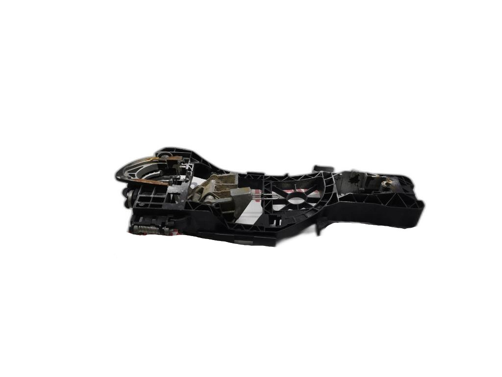 Suport maner stanga spate Volkswagen Passat (3C5) Variant 2.0 TDI BMP 2007 OEM 3C0837885J
