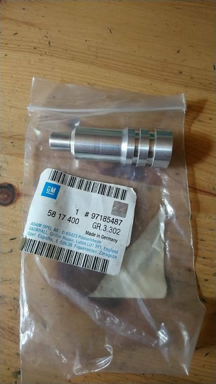 Suport manson chiulasa Opel produs nou original co