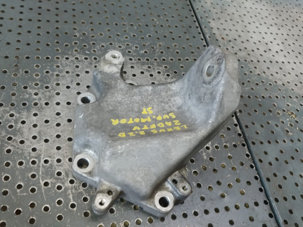 Suport motor dreapta 2.2d 2ad lexus is 220