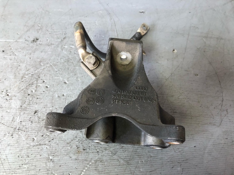 Suport motor dreapta 2.7 tdi can audi a6 c6 4f0199308ab