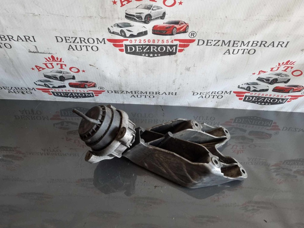 Suport motor dreapta 6781227 / 6780264 B