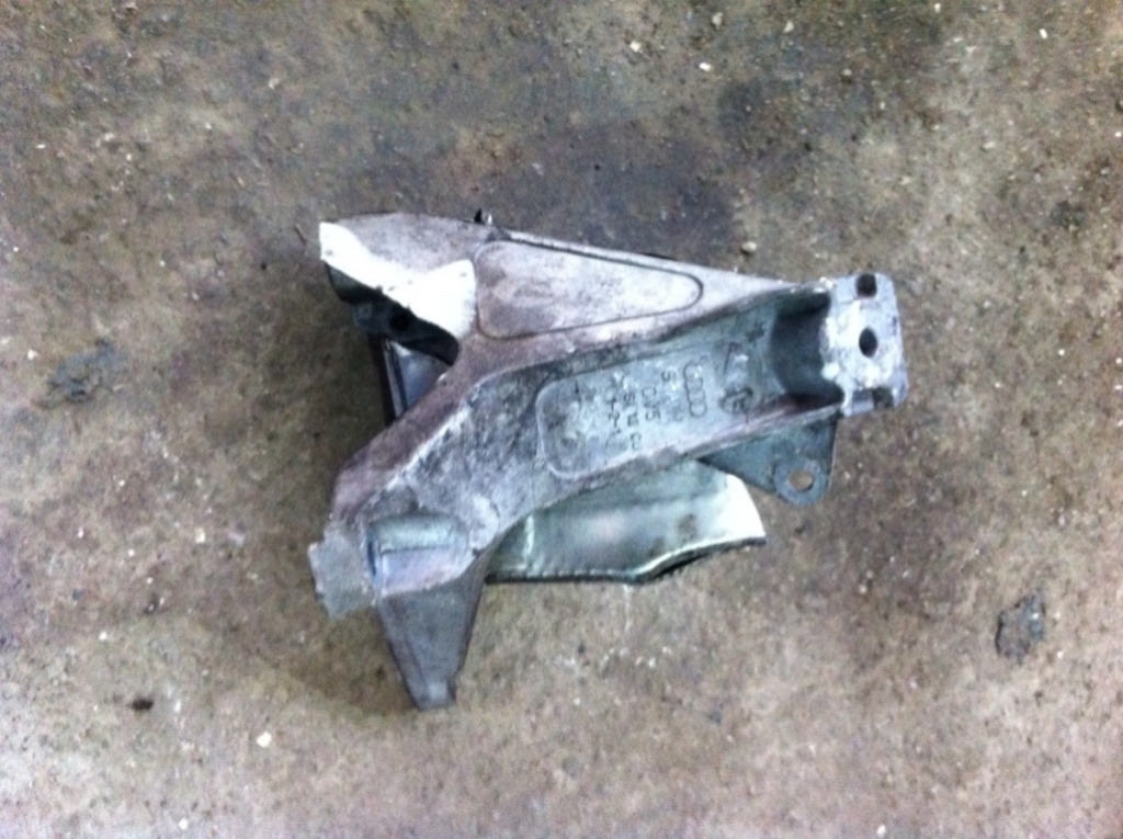 Suport motor dreapta Audi A4 B6 [2000 - 2005] Avan