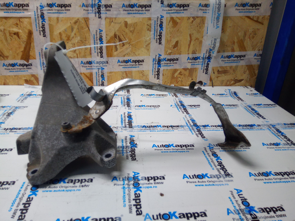 Suport motor dreapta Bmw Seria 1 (e87) an 2008 N47 cod piesa 6781916