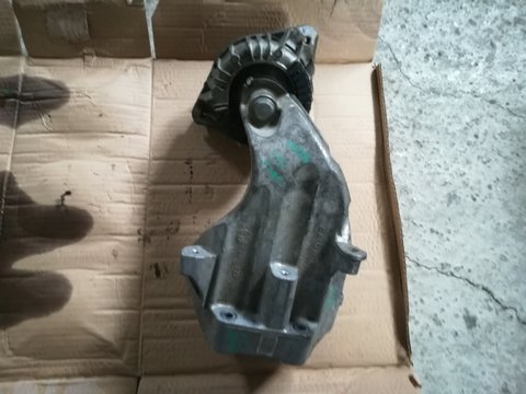 Suport motor dreapta Mercedes C Class W204 Facelift 2.2 CDI motor 651 2011 2012 2013 2014