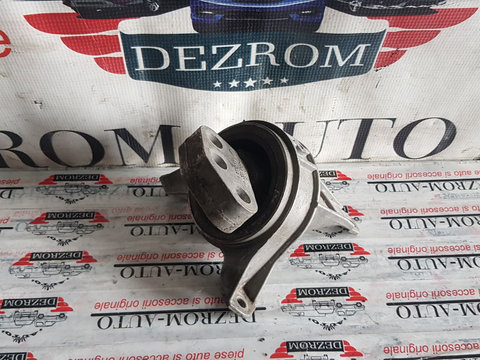 Suport motor dreapta Opel Zafira A 2.0 DTI 16V 101cp cod piesa : 24427298