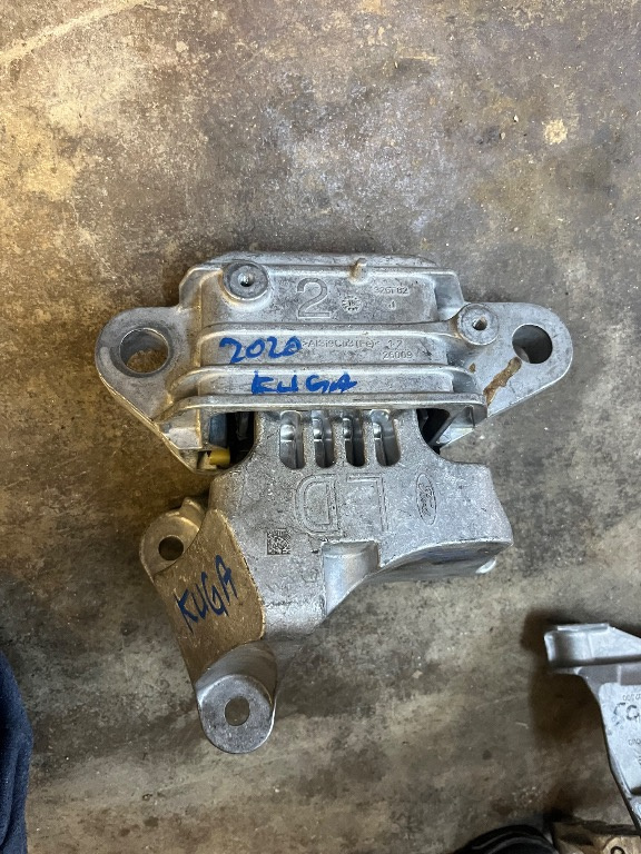 Suport motor Ford kuga 1.5 tdci 2020