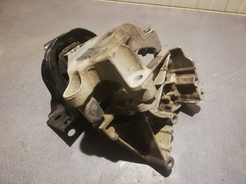 Suport motor Renault Kangoo FW51 1.5 dCI 90 cai Euro 6 motor K9KE628 K9KE6 K9K628 an 2017 2018 cod 112108607R