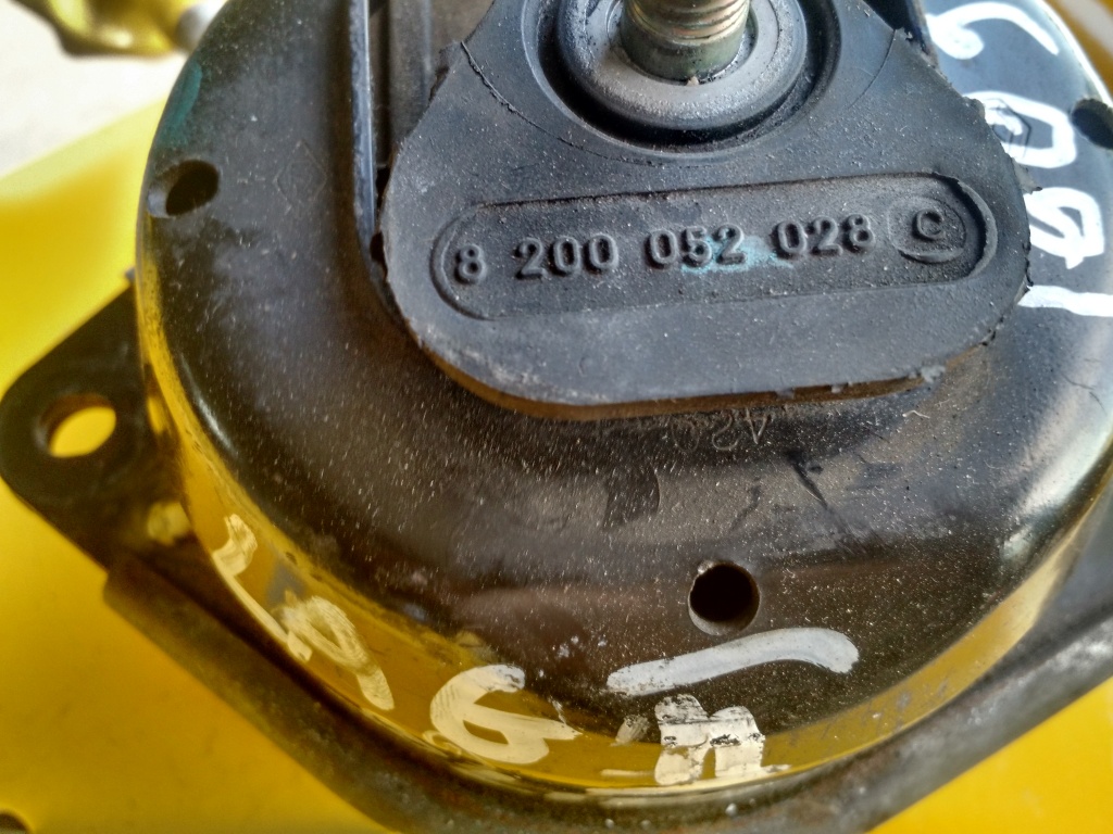 Suport motor Renault Laguna II 8 200 052
