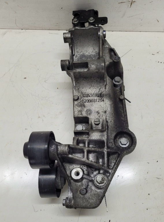 Suport motor Renault Trafic 2.0 dci 2015 oem cod 8200881264 cod motor m9r 150hp euro 5