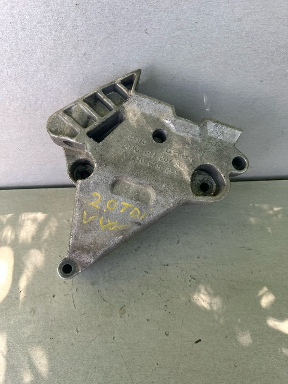 Suport motor Seat Toledo 5P 2.0 TDI cod 03g199207a an 2005 - 2011