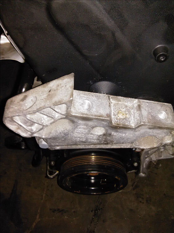 Suport motor SKODA OCTAVIA 3 1.6 TDI an fabr. 2015