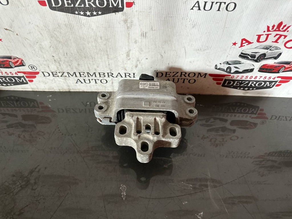 Suport motor stanga 1K0199555 VW Jetta Mk5 (1K) 1.