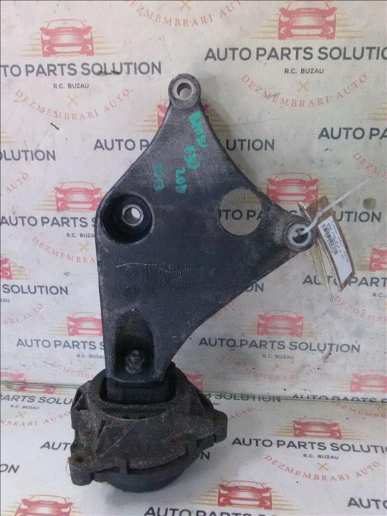 Suport motor stanga BMW F30 2.0 D an fabr. 2013