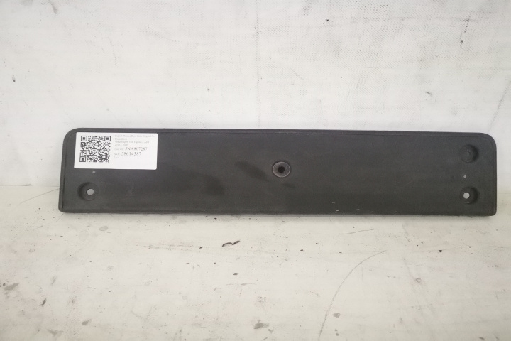 Suport Numar Bara Fata Original In Stare Buna Volkswagen VW Tiguan 2 AD1 2016 2017 2018 2019 2020 Volkswagen VW Tiguan 2 AD1 2016 2017 2018 2019 2020