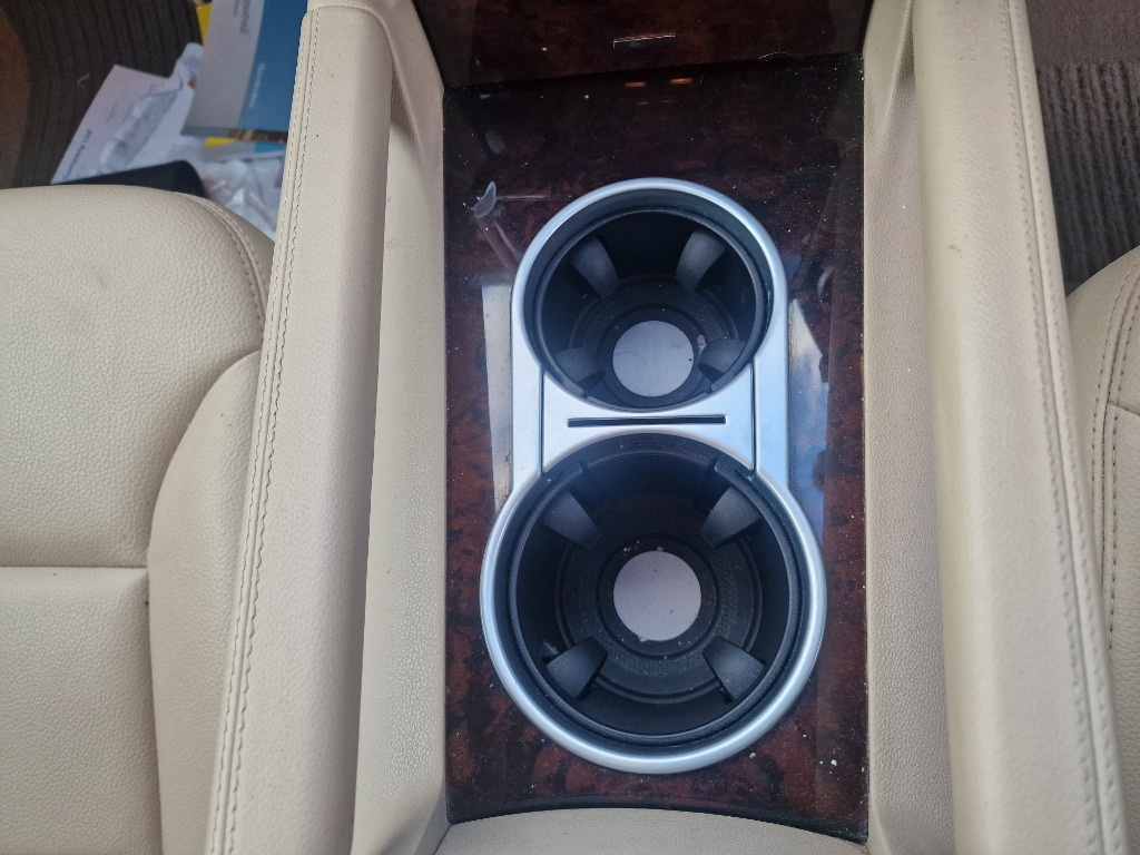 Suport pahare Mercedes ML300 W164