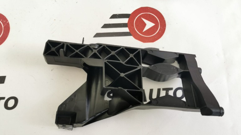 Suport panou inferior far Audi A6 2014-2018,Stanga sau Dreapta, Aftermarket cod 4G0805608A 4G0805607A