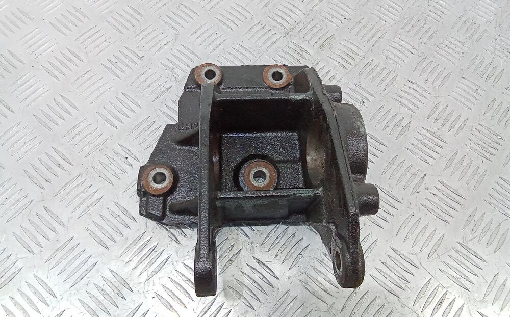 Suport planetara 8200684227 Opel Movano A 2.5 CDTI cod motor G9U dupa an fab. 2006