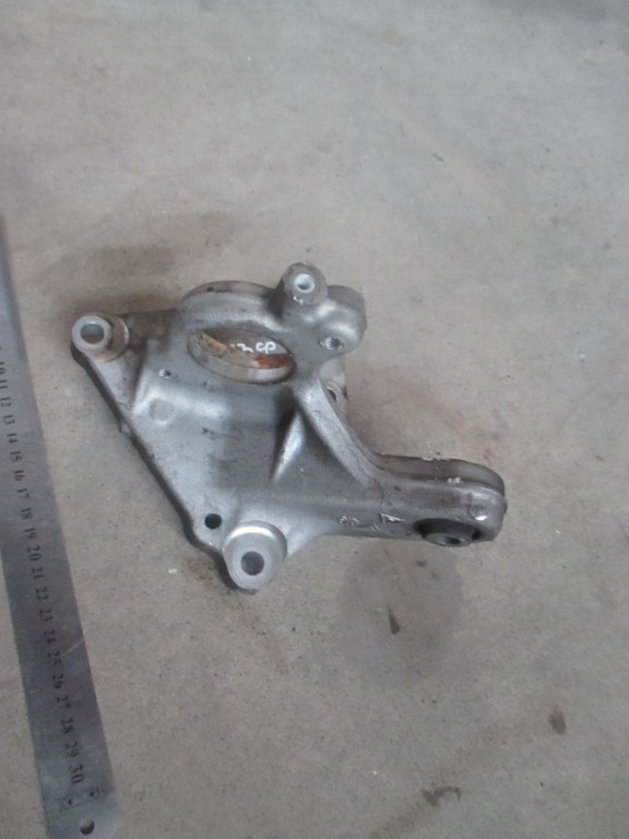 Suport planetara dreapta 9671267880 Peugeot 508 hybrid 2.0 HDI 163cp 4x4 2011 2012 2013 2014...