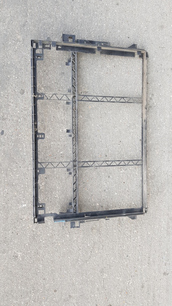 Suport radiator mercedes s 2011