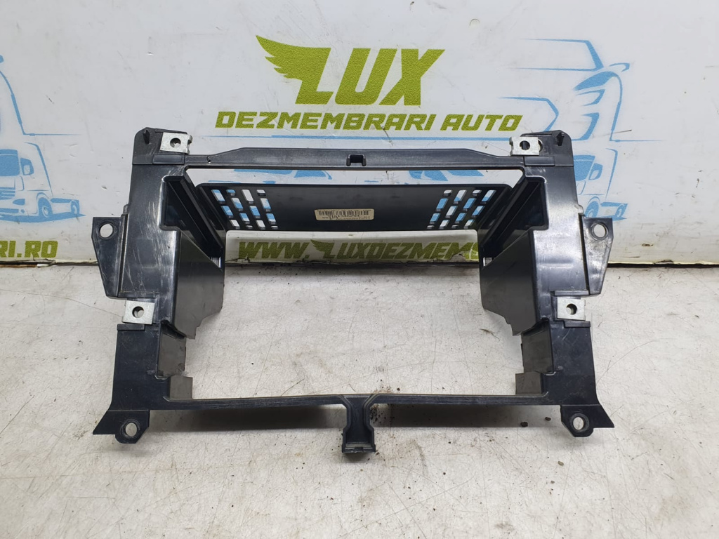Suport rama radio cd player A6396891031 Mercedes-Benz Vito W639 [facelift] [2010 - 2015] 2.2 cdi om 651.940