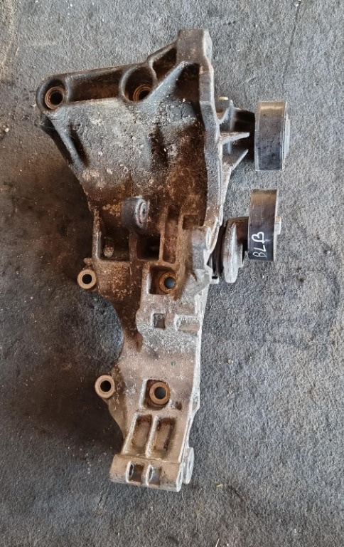 Suport Rola Accesorii Anexe Audi 2.0 Tdi BLB