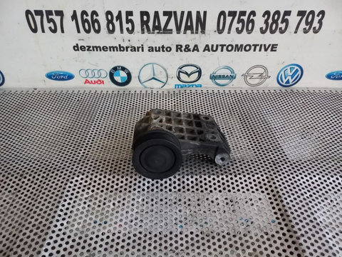 Suport Rola Accesorii Audi Q7 3.0 Tdi Cod 059903143D Dezmembrez Audi Q7 3.0 Tdi Motor BUG Automat - Dezmembrari Arad