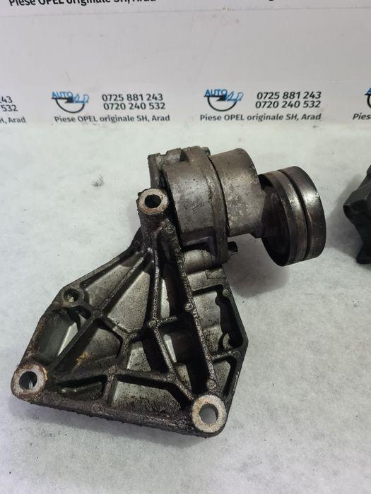 Suport rola intinzatoare Opel Astra H GT