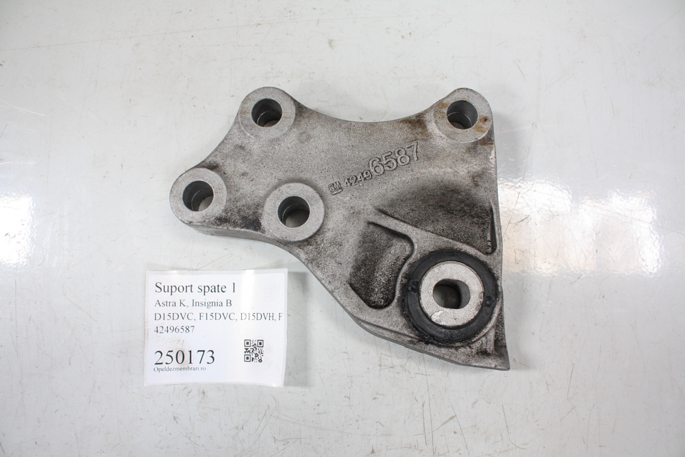Suport spate 1 Astra K D15DVC, F15DVC, D15DVH, F15DVH 42496587