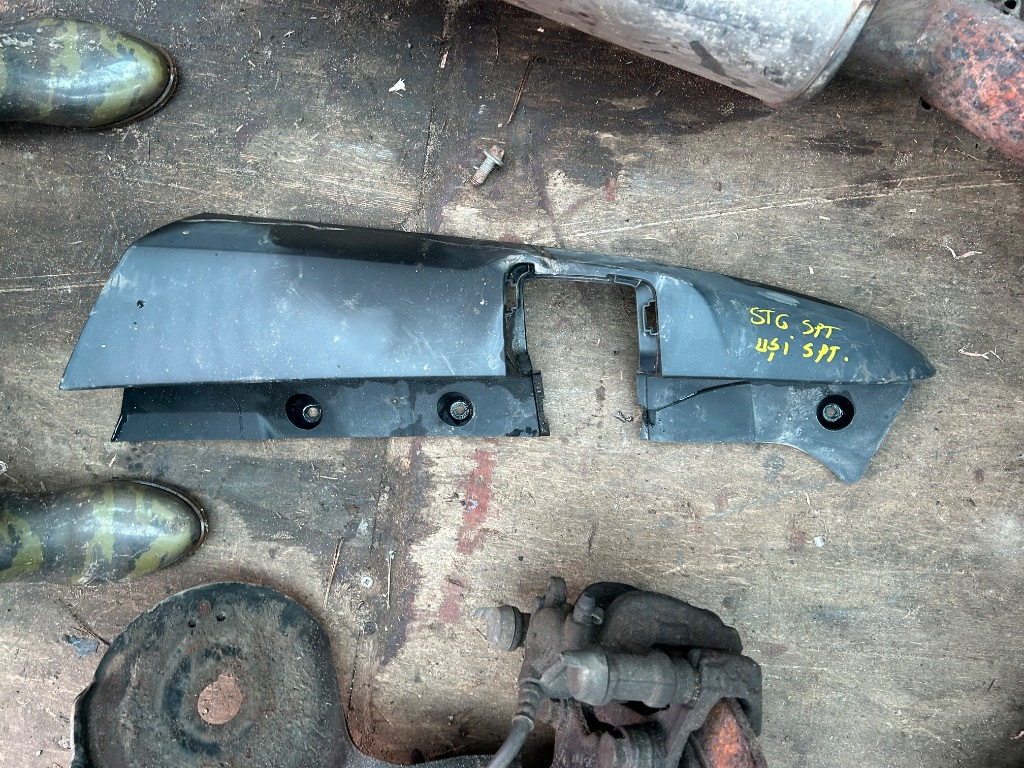 Suport stânga spate Mercedes Vito W447 2015-2021