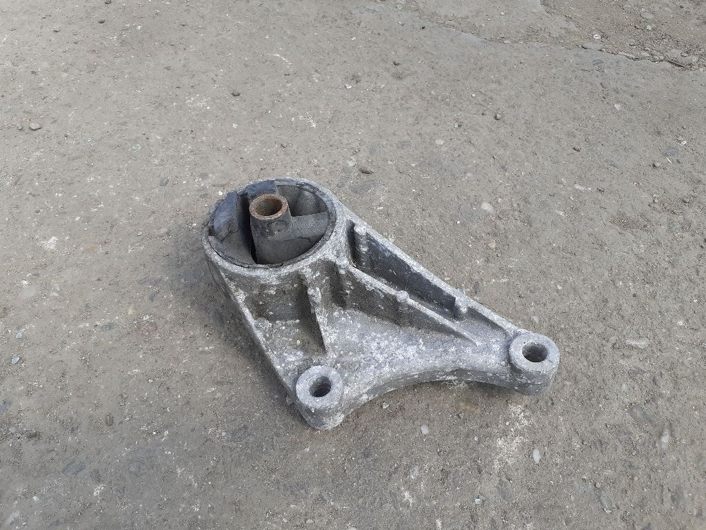 SUPORT / TAMPON ANTIBALANS OPEL ASTRA G 2009 OEM:90575186.