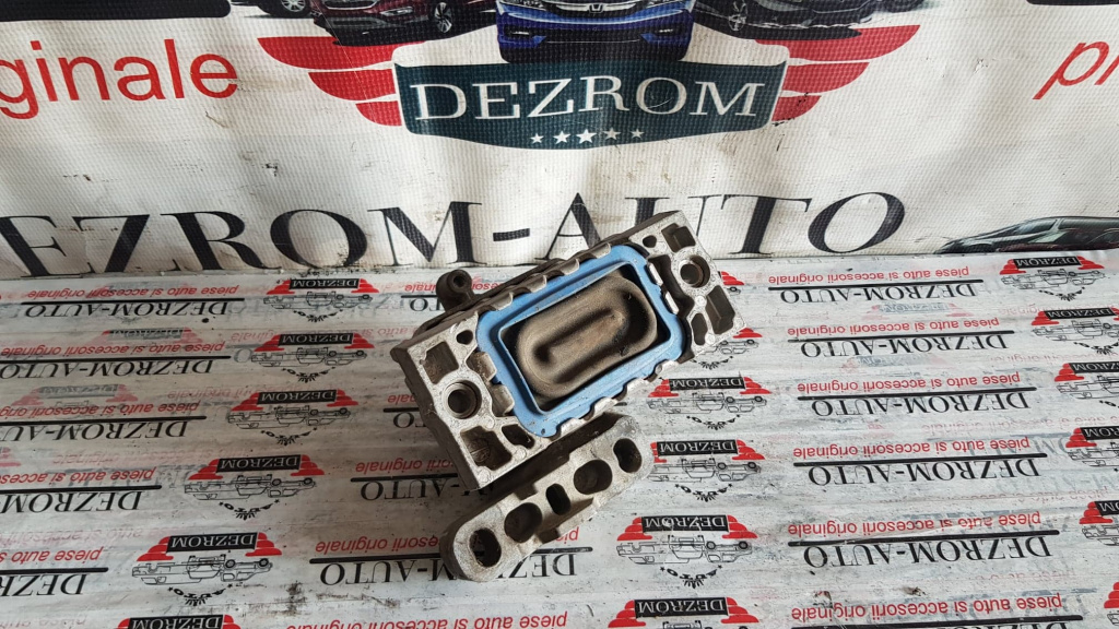 Suport / Tampon motor dreapta VW Golf V 2.0 TDi 136/140/170cp cod piesa : 1K0199262BB