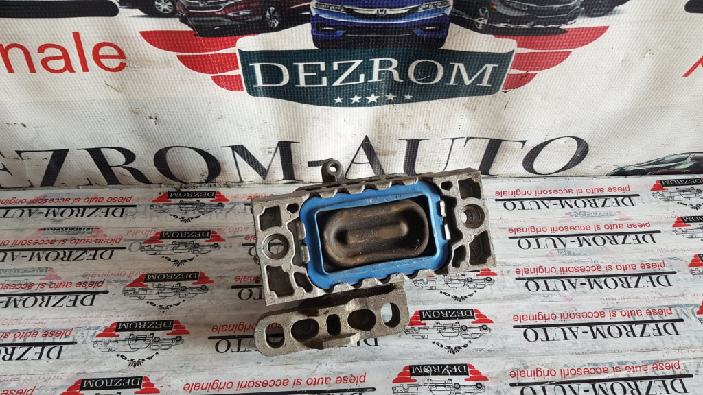 Suport / Tampon motor dreapta VW Passat B6 2.0 TFSi 170 cai motor CCTB cod piesa : 1K0199262M