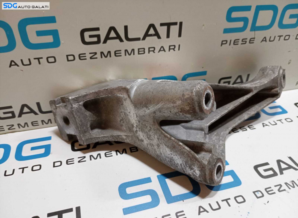 Suport Tampon Motor Stanga Audi A4 B7 2.