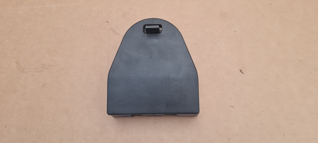 Suport triunghi reflectorizant VW Passat B8 limuzina 3G5860285 3G5 860 285