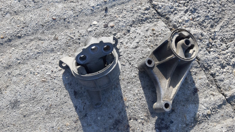 Suporti motor/cutie aluminiu Opel Zafira B 1,6 XEP