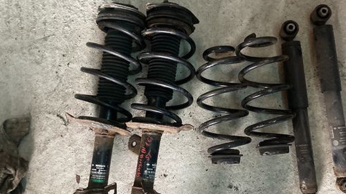 Suspensie Nissan Qashqai 1.6 Arcuri tele