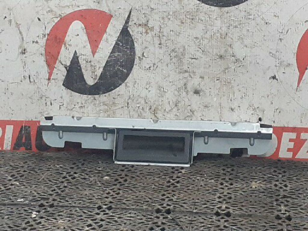 SWITCH (BUTON) HAION/PORTBAGAJ AUDI A4 B8 2011