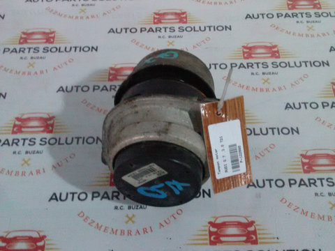 Tampon motor AUDI Q7 2006-2010