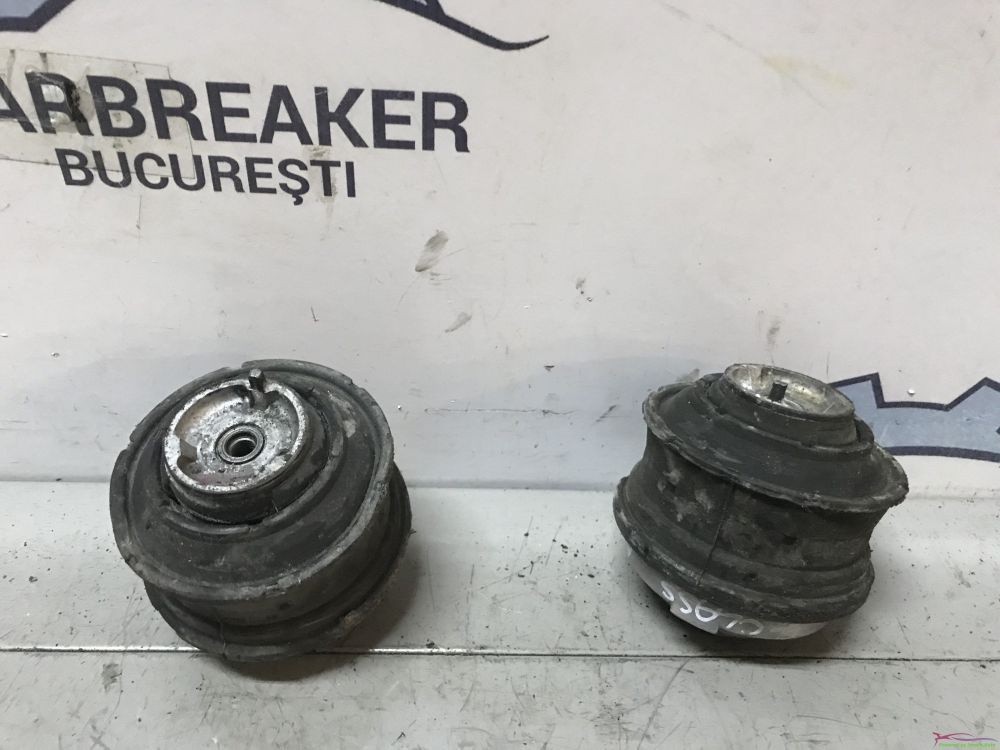Tampon Motor MERCEDES-BENZ S-CLASS W221 S 320 CDI 10.2005 ... Prezent 2987 Motor Diesel