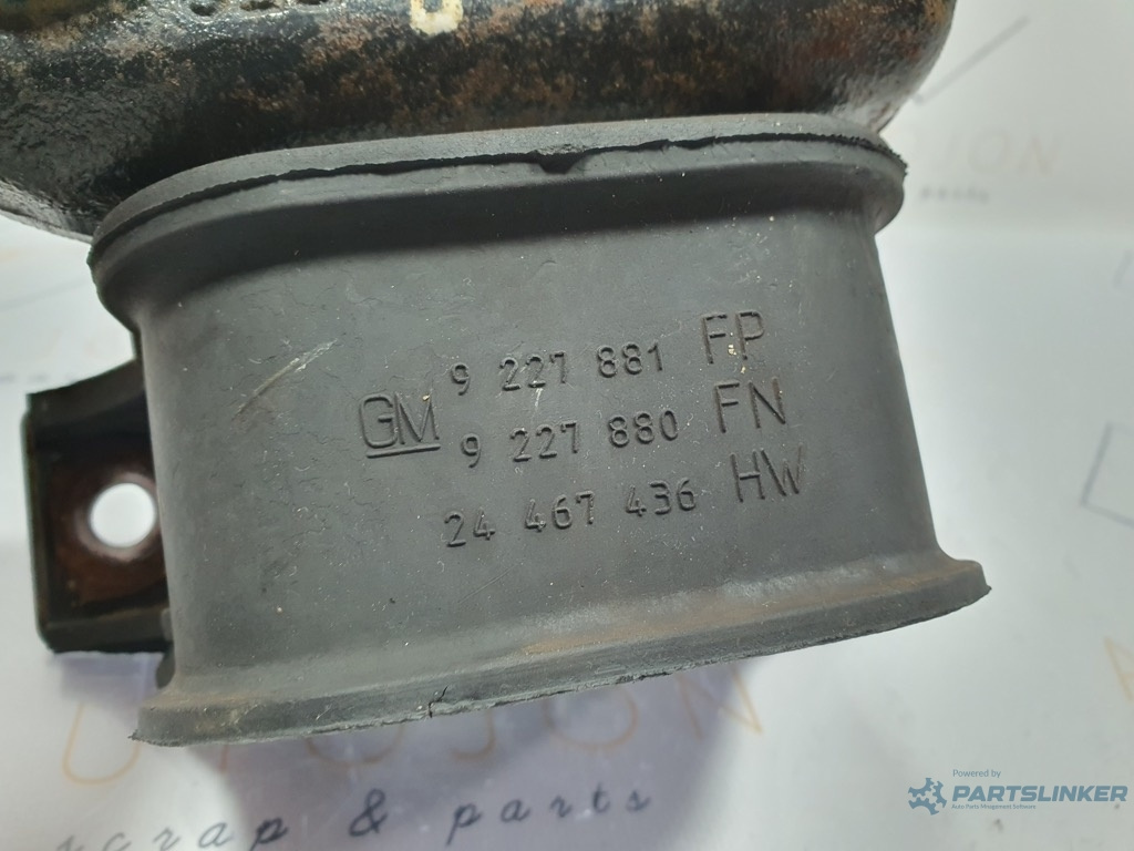 Tampon motor OPEL MERIVA X03 2003 - 2010