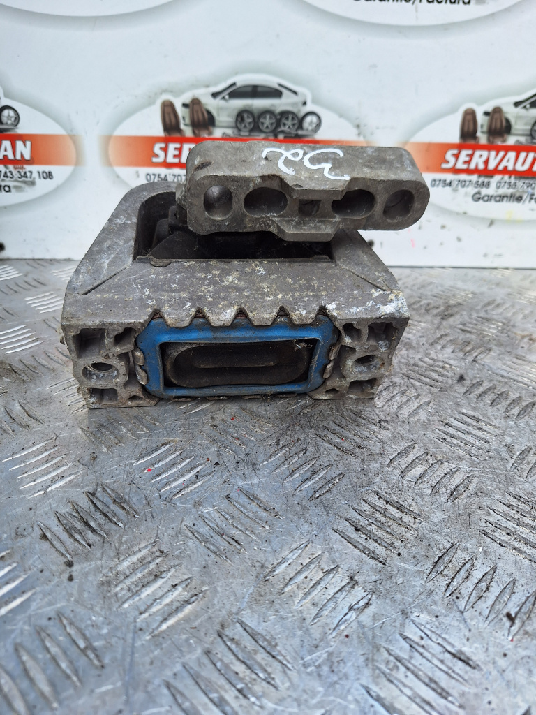 Tampon motor Volkswagen Golf 5 (2004-200