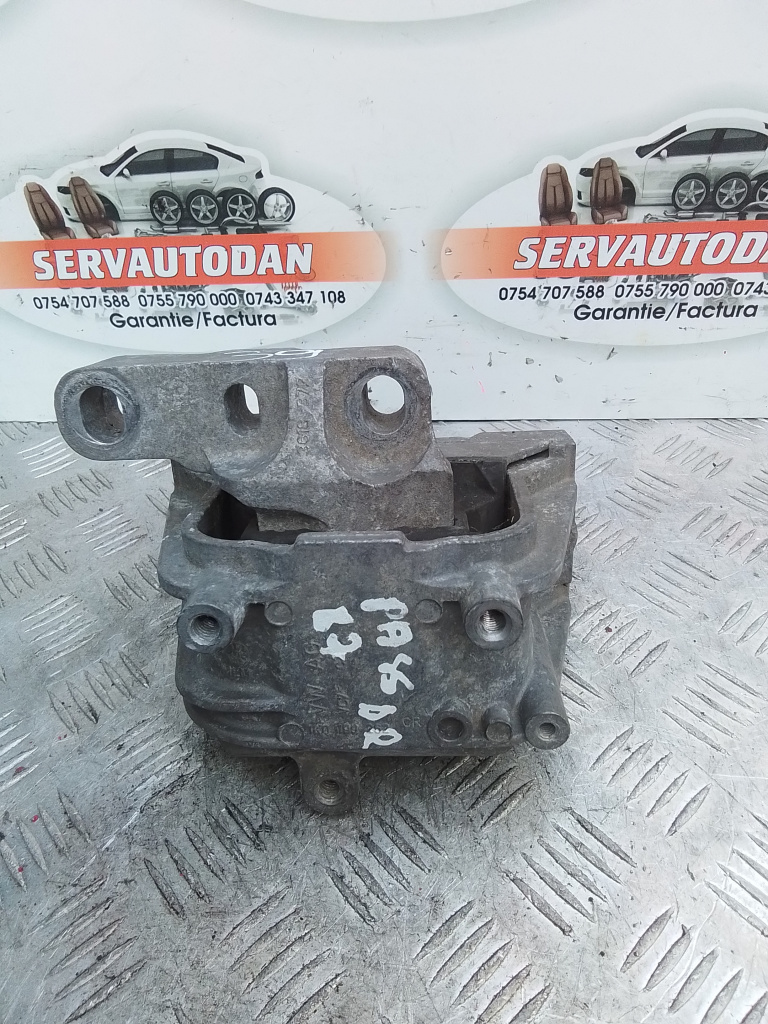Tampon motor Volkswagen Passat B7 (2010-2014) 2.0 Motorina 2012, 1K0199262CR / DREAPTA