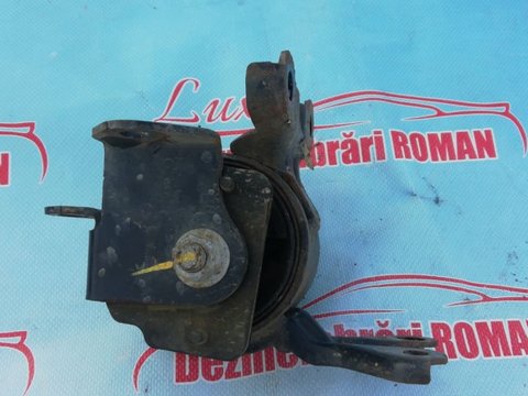 Tampon stanga Jeep Compass 1 facelift motor 2.2crd cdi 100kw 136cp om651 2011