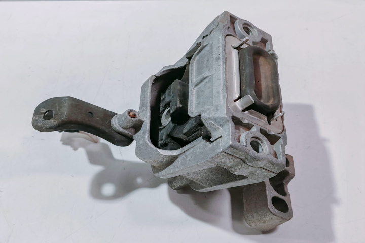 Tampon suport motor 1K0199262CN Skoda Oc