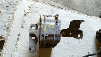 Tampon / Suport motor Audi A3 8P 2005 2.0 tdi dies