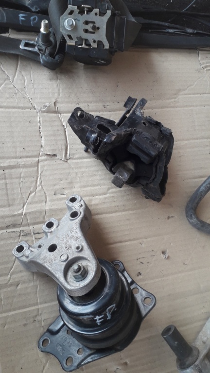 Tampon suport motor Fiat Punto model 188