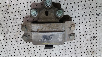 Tampon/ suport motor stanga Audi A3 8P 2.0 DIESEL 